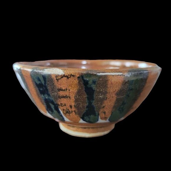 Vintage Tonala Ceramic Decorative Small Bowls (Set of 2) - Picture 8 of 11